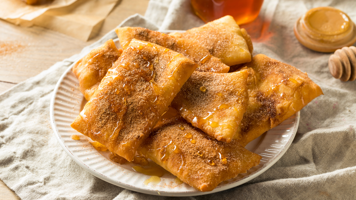 Sopapillas with Honey