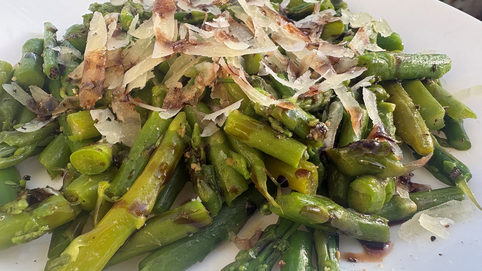 Image of Cheesy Asparagus Tips