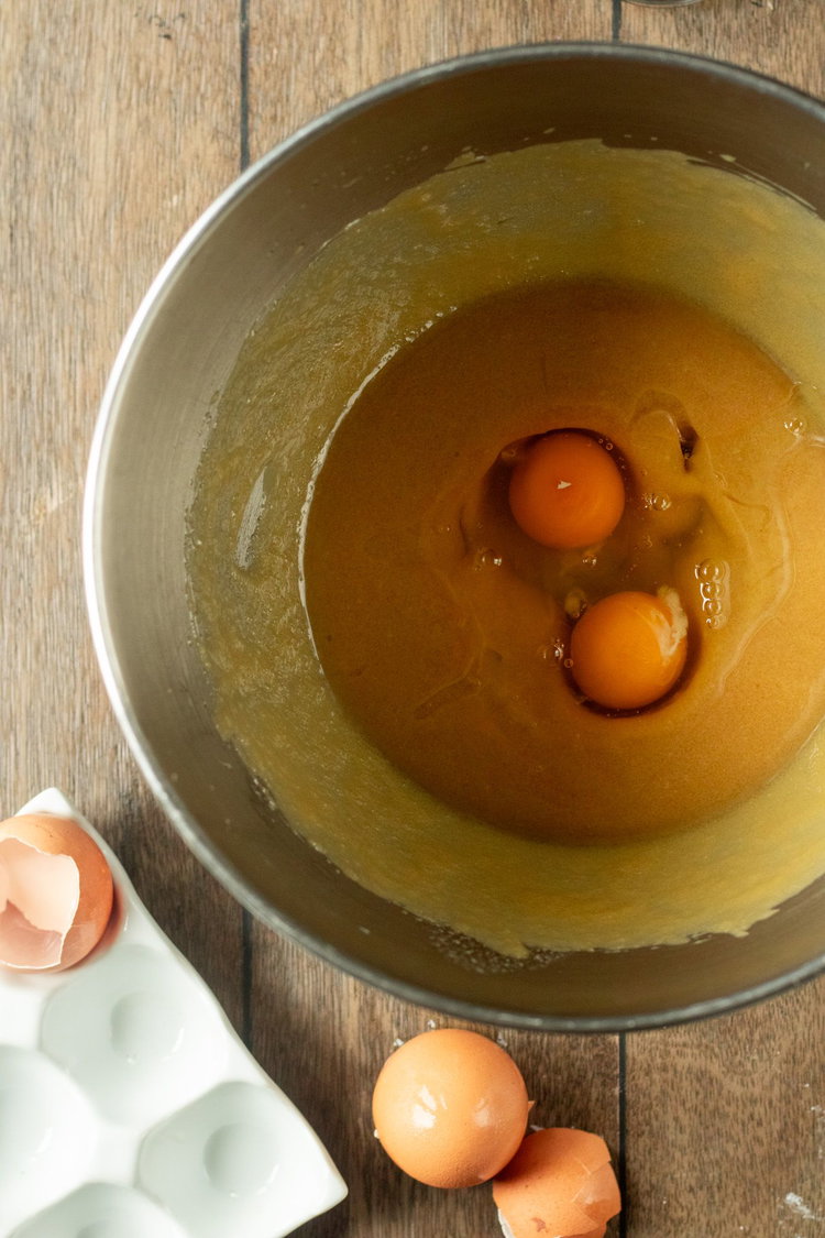 Image of Beat in eggs and pudding.