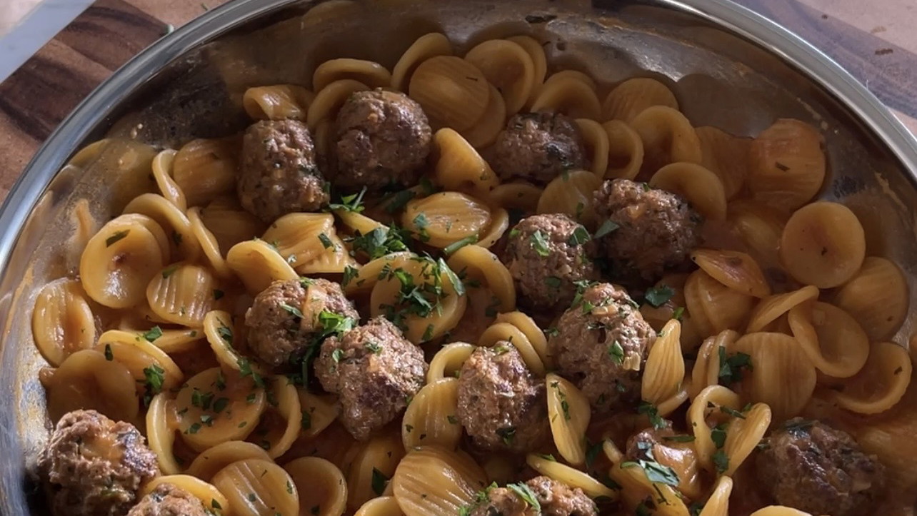Image of Creamy Honey Garlic Meatball Pasta