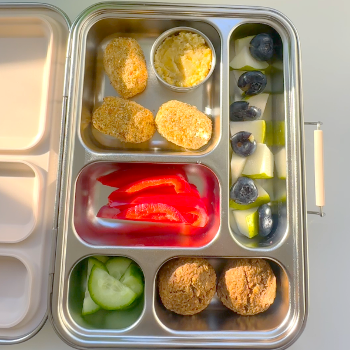 Chicken Nuggies and Banana & Date Cookies - School Lunchbox Edition