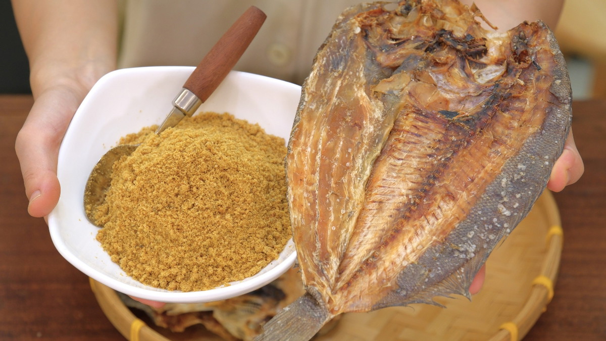 Flounder Powder (大地鱼粉) - The Secret Chinese Seasoning Made From Scratch