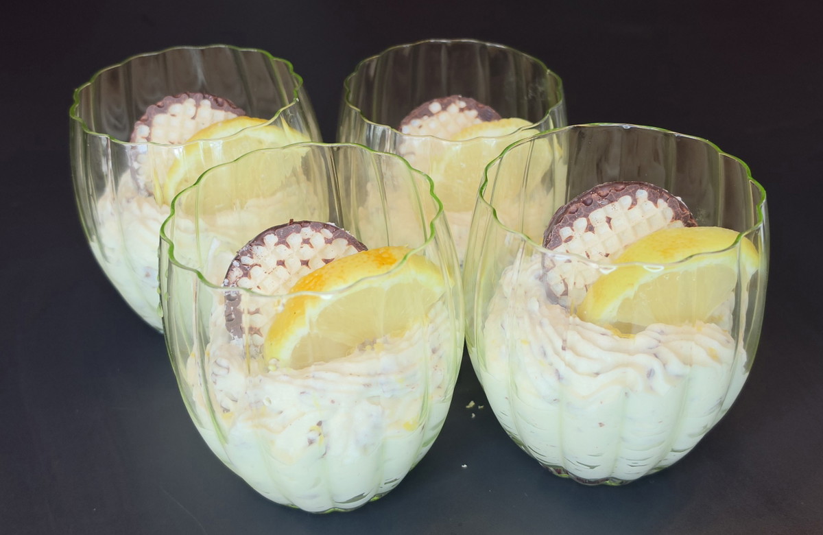 Zitronen-Schaumkuss-Dessert