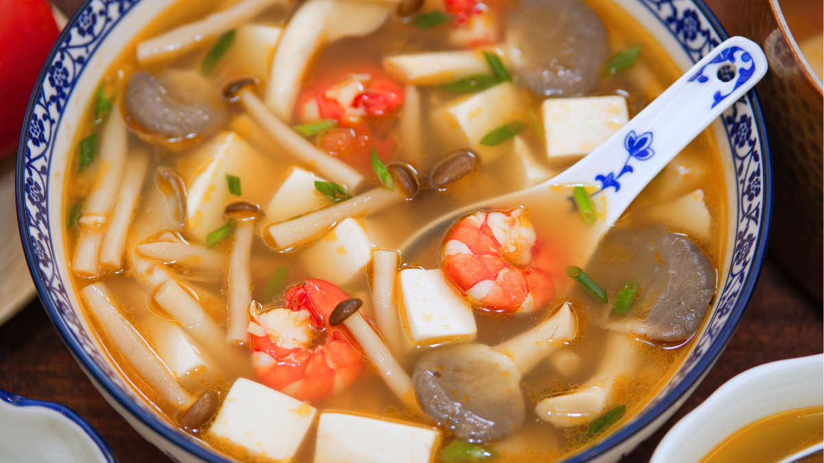 15-Minute Chinese Shrimp Mushroom Tofu Soup | Easy, Healthy & Delicious
