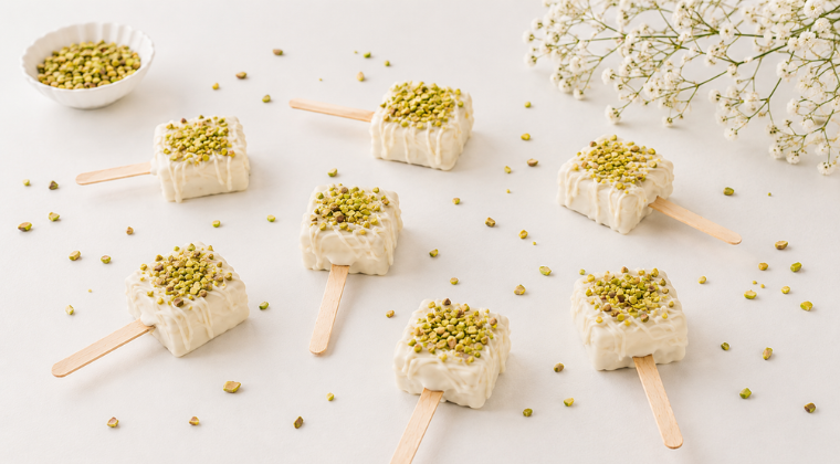 Pistachio Cream Fudge Pops