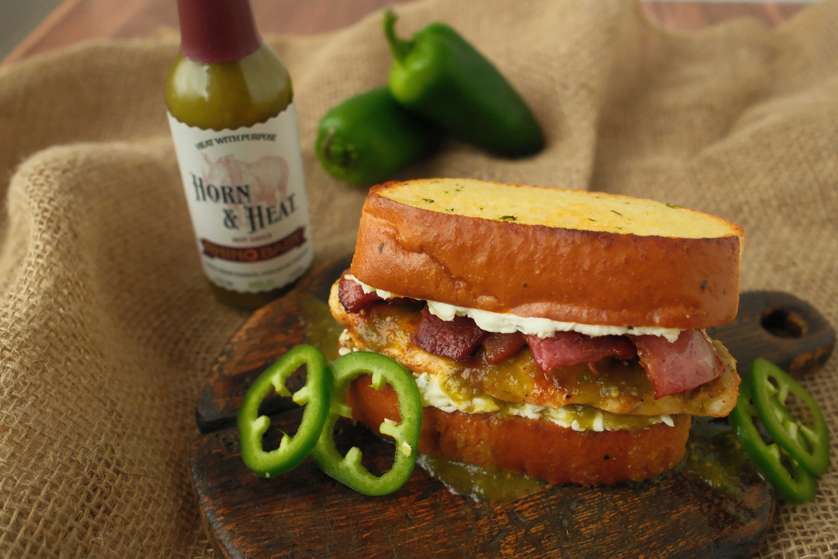 Horn & Heat Jalapeño Popper Chicken Sandwich