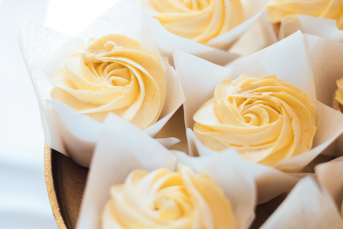 Vanilla Chai Buttercream Frosting