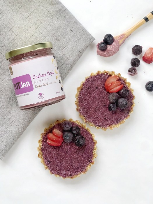 No-Bake Blueberry Cashew Tart