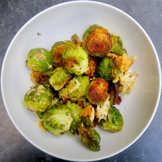 Image of crispy brussels sprouts with garlic, pepper & pecorino