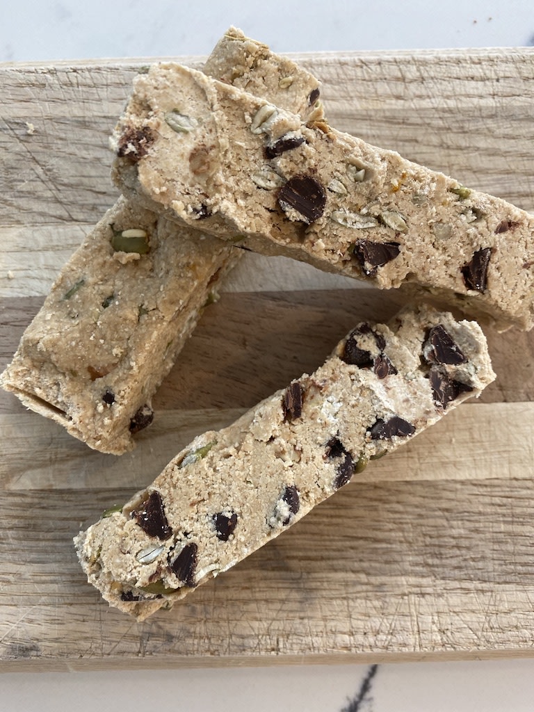 Easy-Peasy Oat Bars with Plant Protein