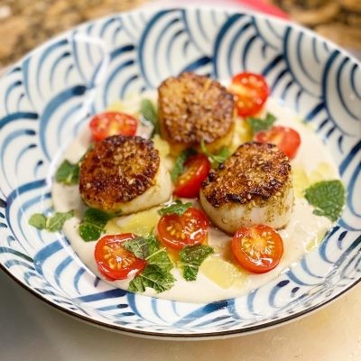 Image of Za'atar Seared Scallops with Tahini Sauce