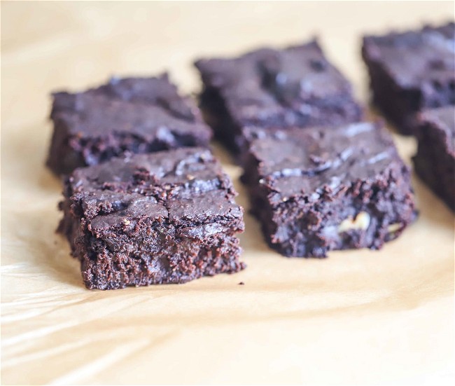 Image of Vegan dark chocolate brownies Recipes