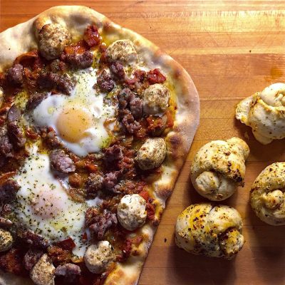 Shakshuzza - Shakshuka Pizza