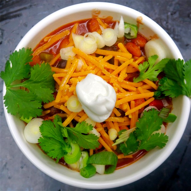 Image of vegetarian chili for a crowd