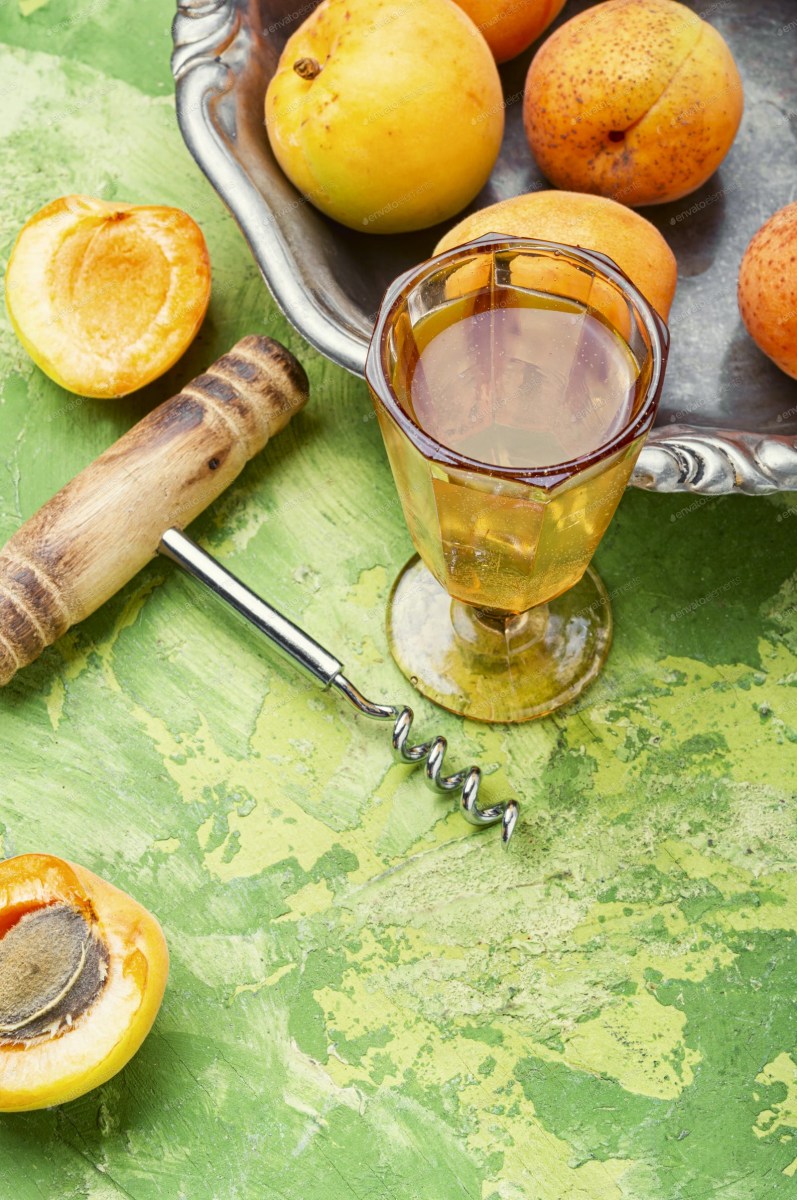 Simple Apricot Wine Recipe | How to make delicious apricot wine at home