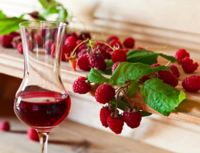Easy Raspberry Wine Recipe