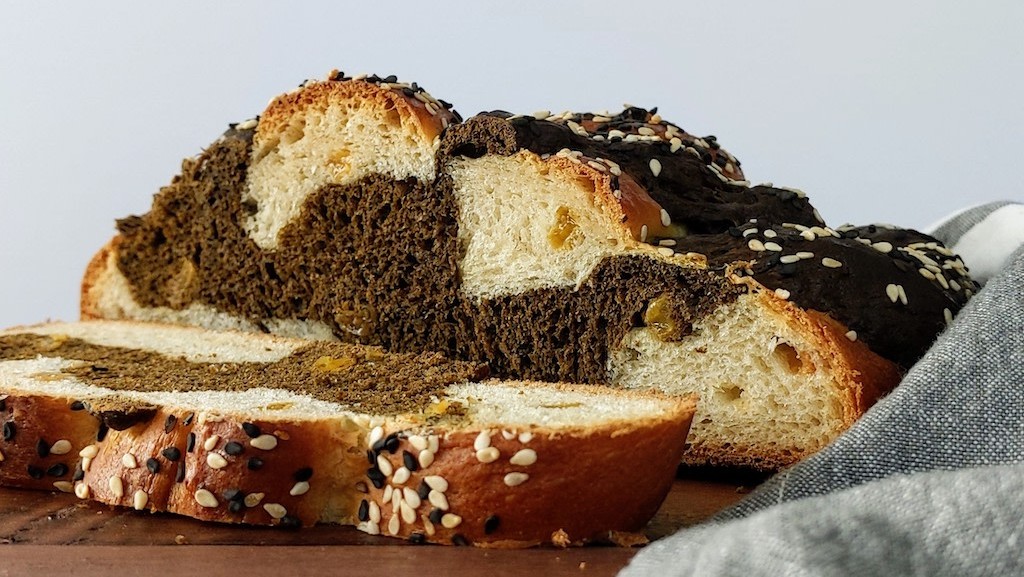 Image of Hojicha Challah Braided Bread