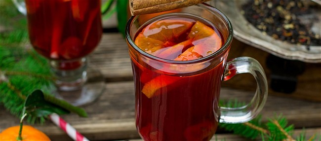 Image of mulled pomegranate hot toddy