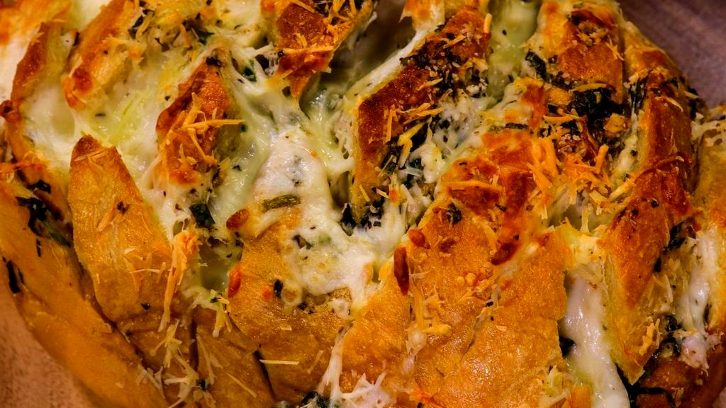 Image of Stuffed Cheesy Garlic Bread