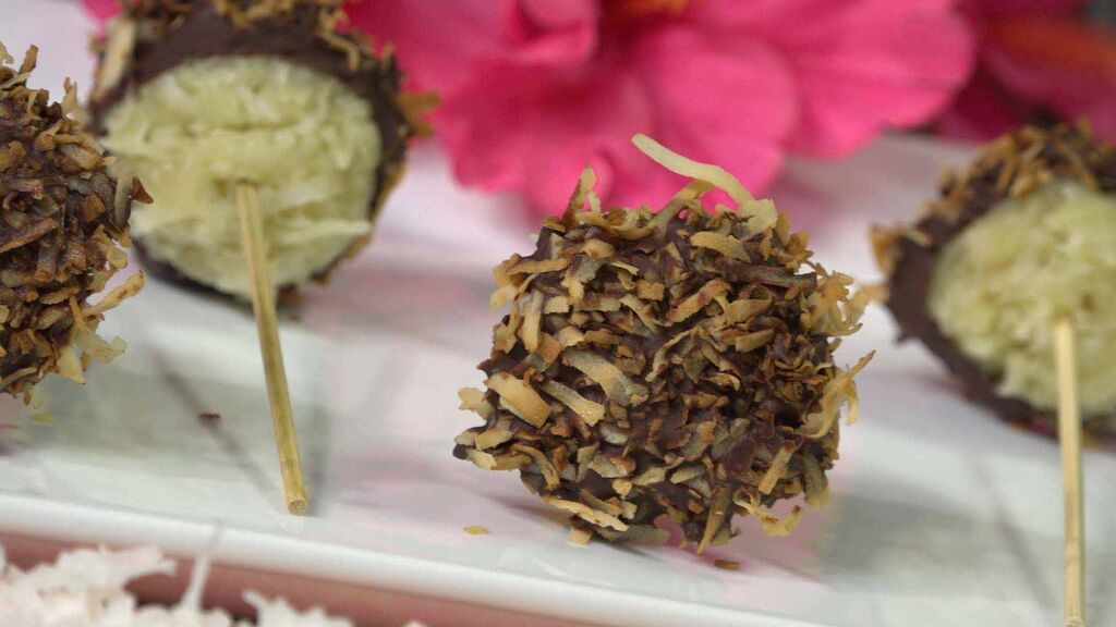 Coconut Samoa Bites