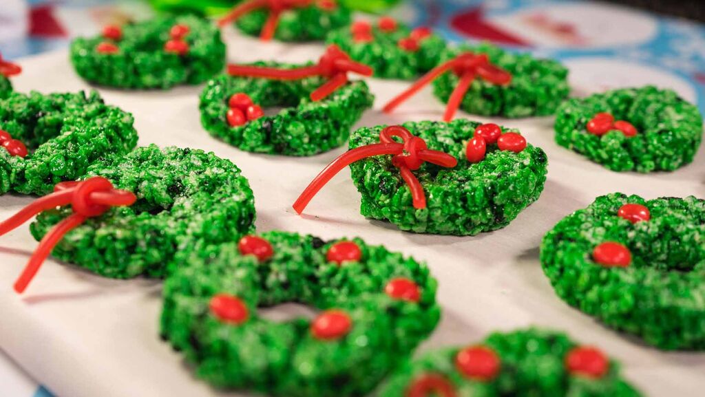 Rice Treat Wreaths