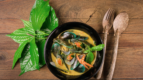 Image of Coconut Curry Mussels