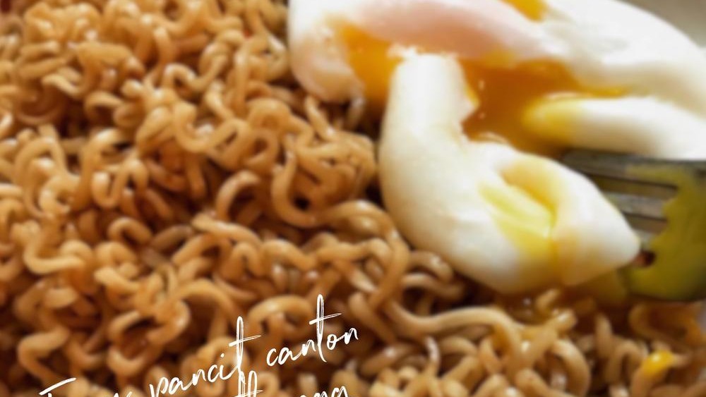 Image of Easy Pancit Canton with Egg