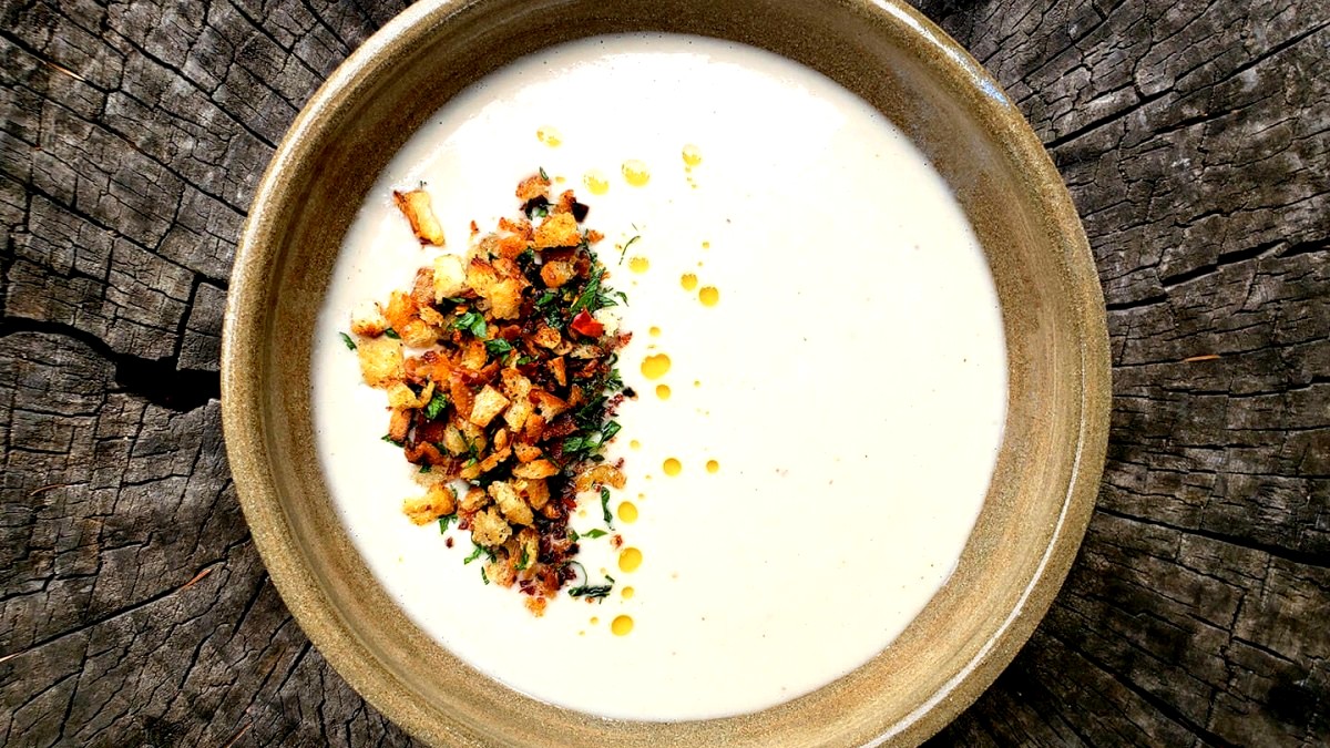 Image of Heirloom White Bean Soup