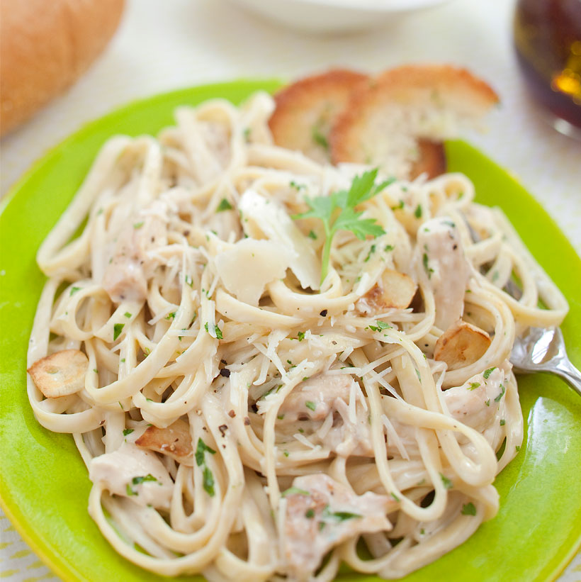 Fettuccine Alfredo with Chicken