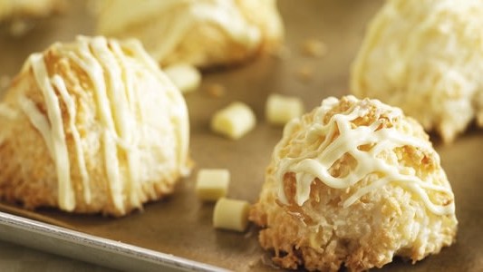 Image of Coconut & White Chocolate Macaroons