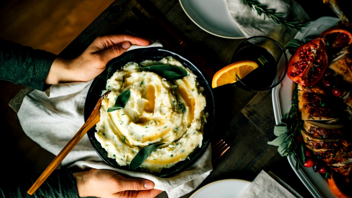Image of Spring Clean Chive Mashed Potatoes 