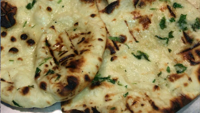 Image of Garlic Naan Bread