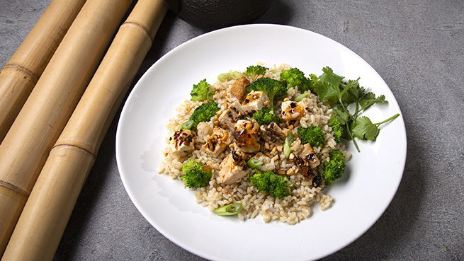 Image of Crispy Tofu Broccoli Stir Fry + oo’mämē