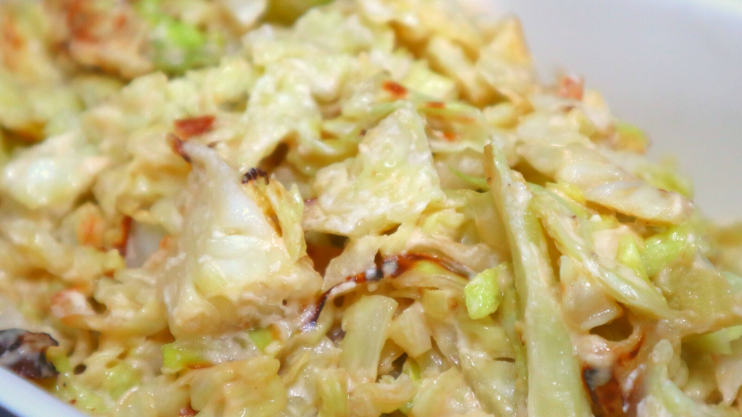 Creamy Cabbage - Creamed Cabbage Recipe with Heavy Cream - These