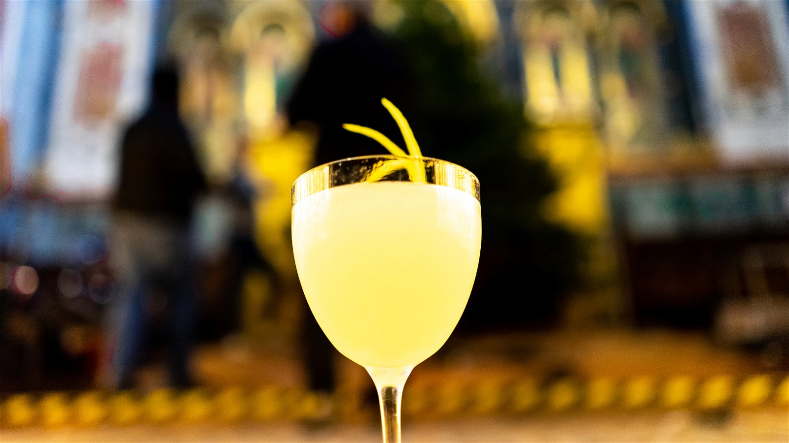 Image of Bees Knees Cocktail