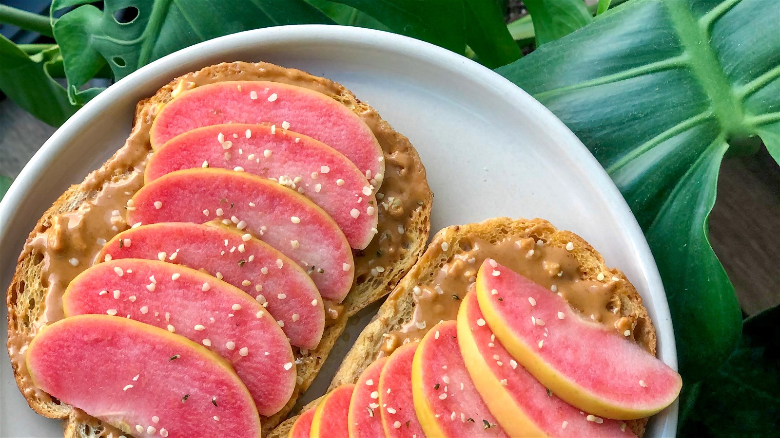 Image of Lucy™ Glo Apple Peanut Butter Toast