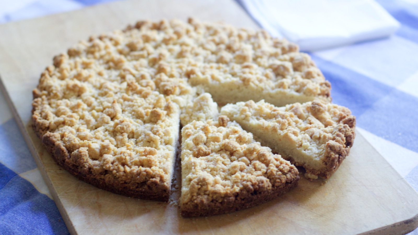 Image of Giant Almond Crumb Cookie