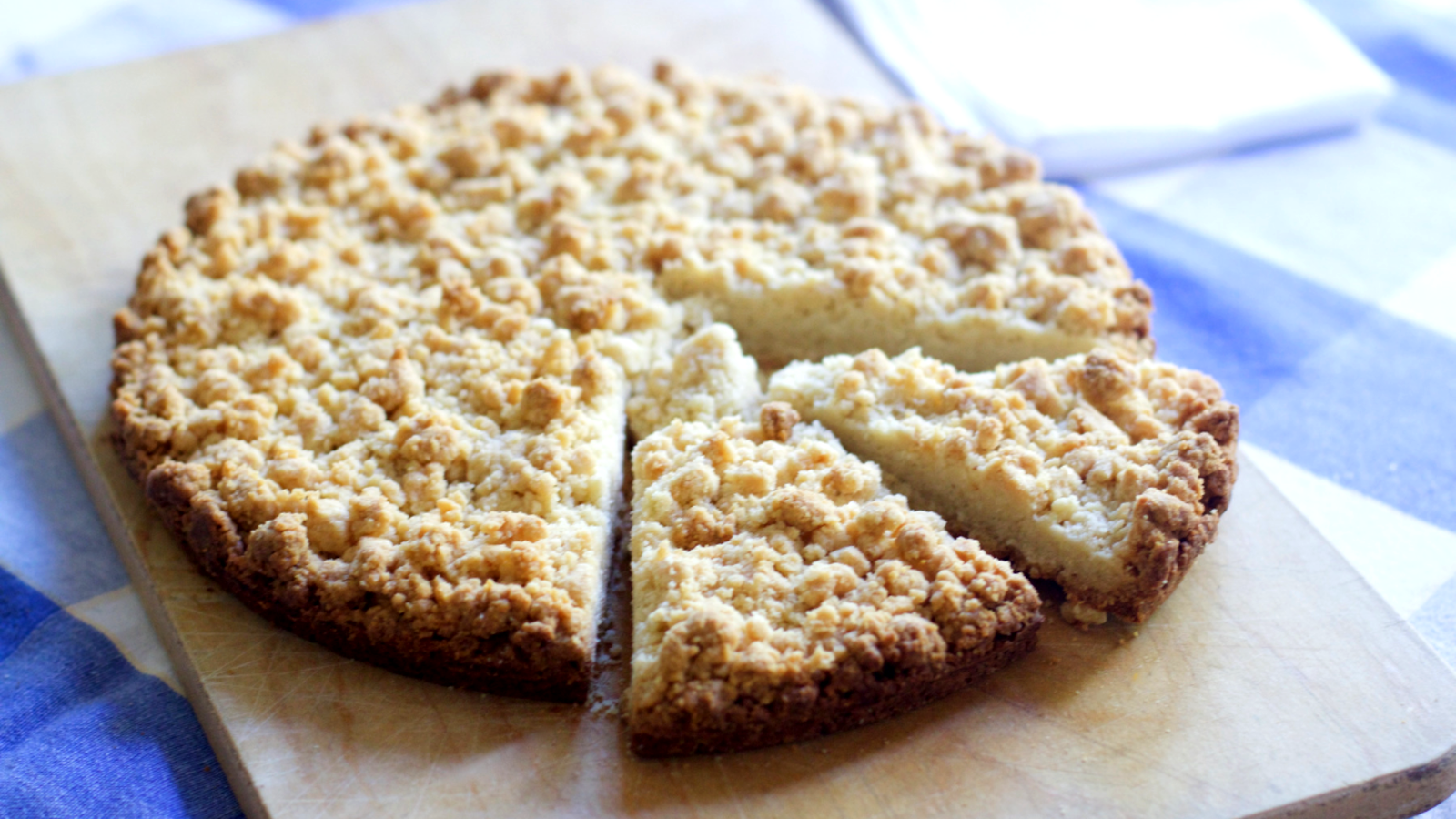 Image of Giant Almond Crumb Cookie