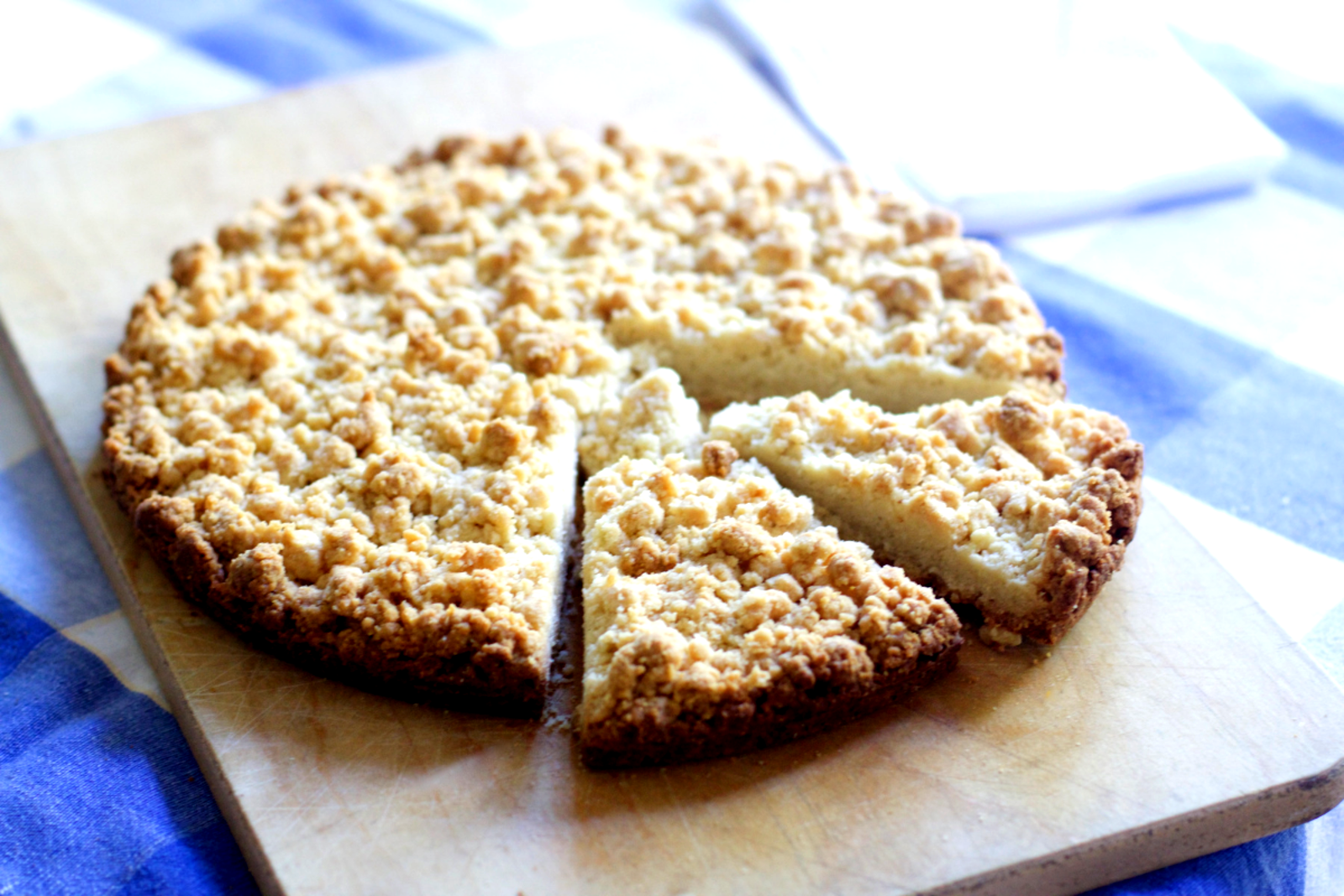 Image of Giant Almond Crumb Cookie