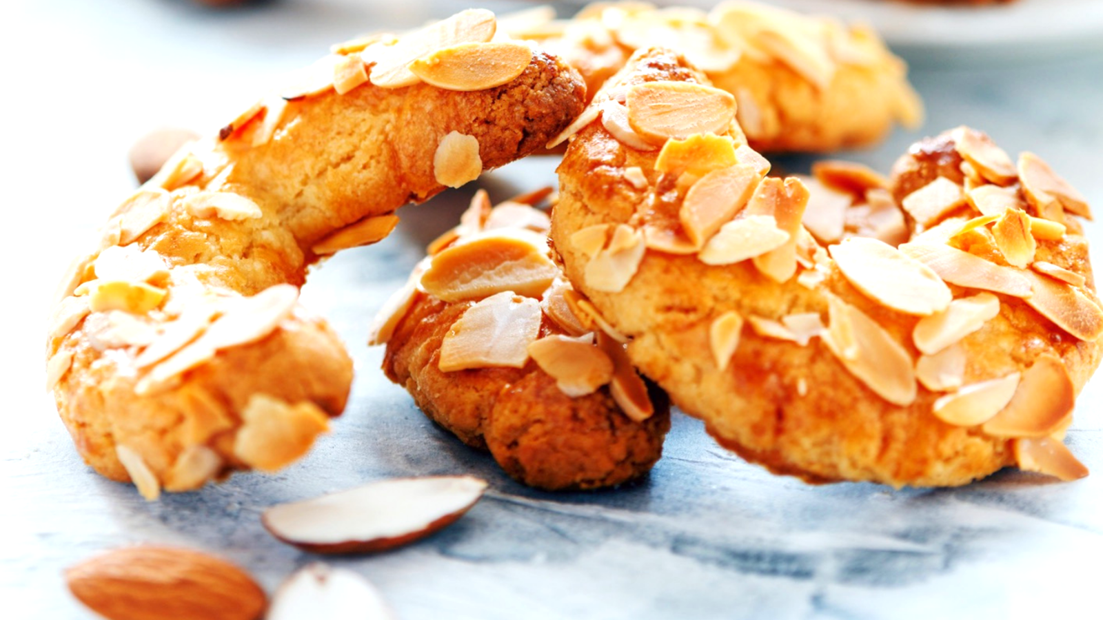 Image of Almond Horn Cookies