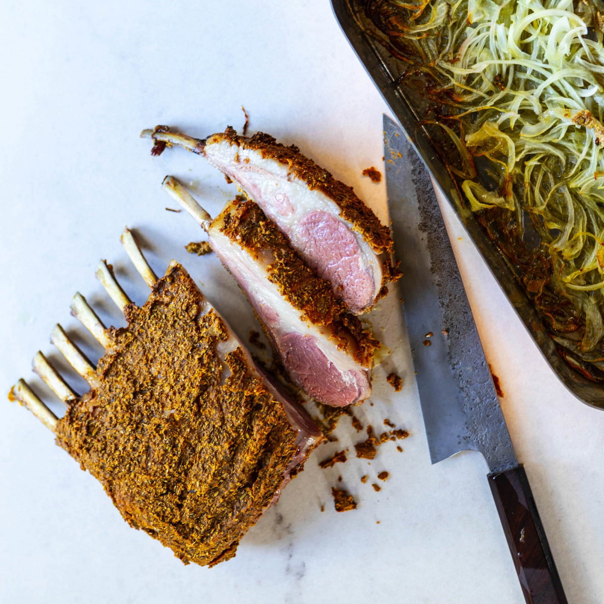 Fennel & Coriander Crusted Rack of Lamb with Caramelized Onions