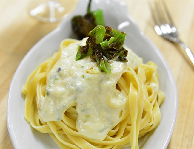 Image of Padron Chile Pasta Alfredo with Crab