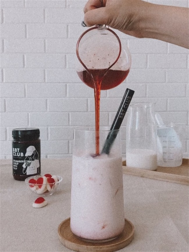 Image of Strawberries and Cream Inspired Bubble Tea Recipe