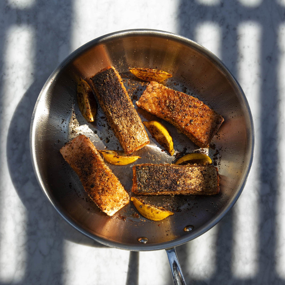 Coriander and Fennel Crusted Seared Salmon