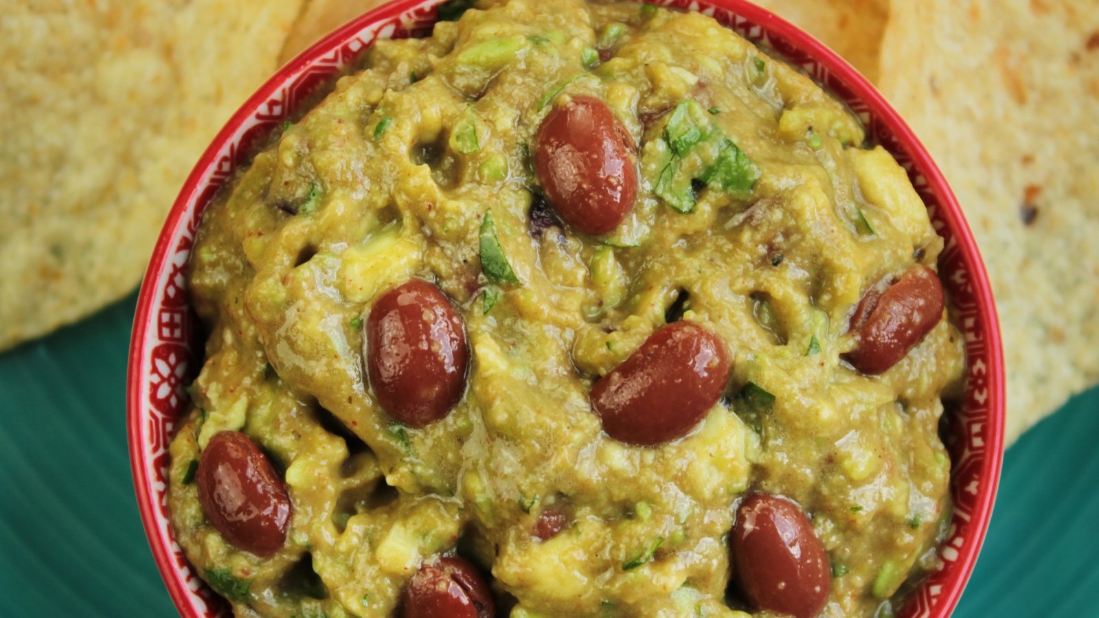 Image of Chipotle Bean Smokey Guacamole