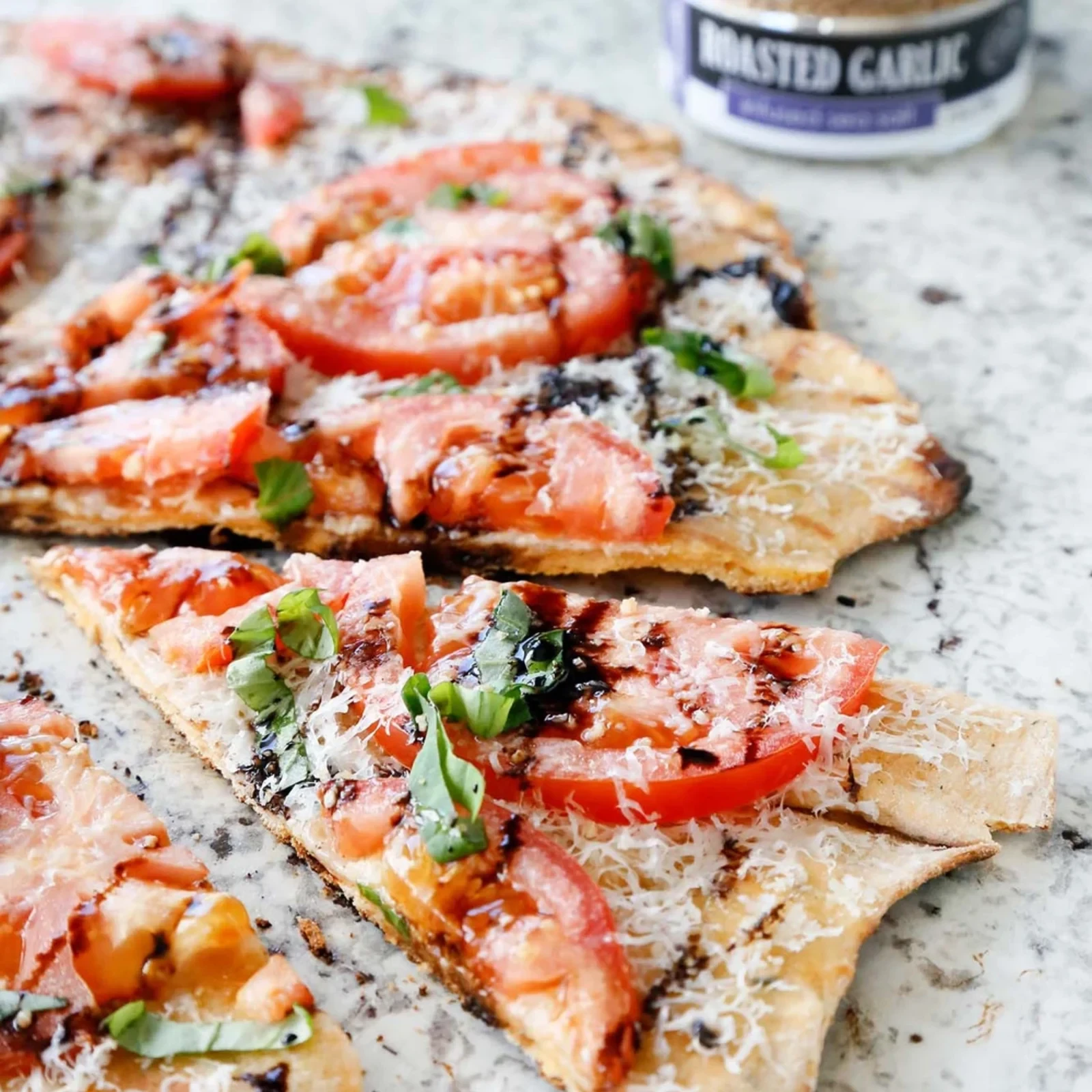 Roasted Garlic Tomato Basil Pizza | Olivelle The Art of Flavor®