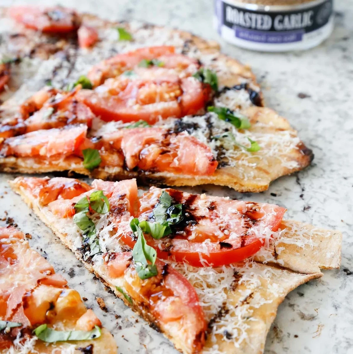 Roasted Garlic Tomato Basil Pizza | Olivelle The Art of Flavor®
