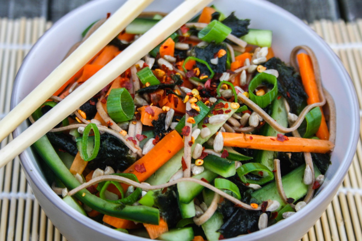 Soba Seaweed Salad