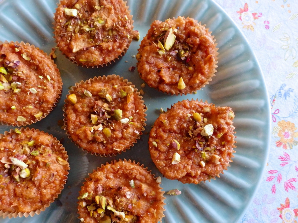 Apple Cardamom Muffins