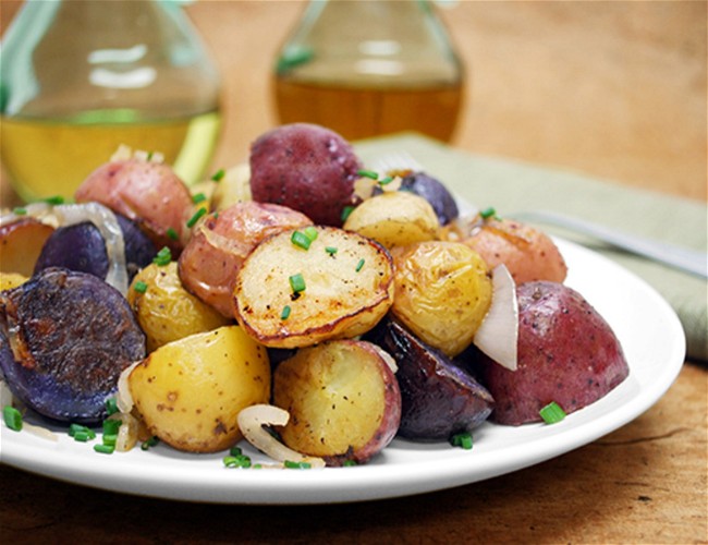 Image of Roasted Gemstone® Potatoes with Caramelized Shallots and Cipolline Onions